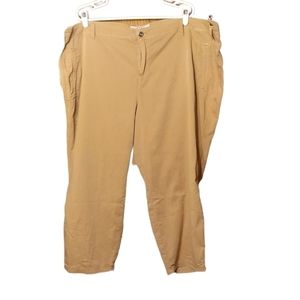 |Torrid| Women’s Plus Size Tan Cropped Pants Size 26